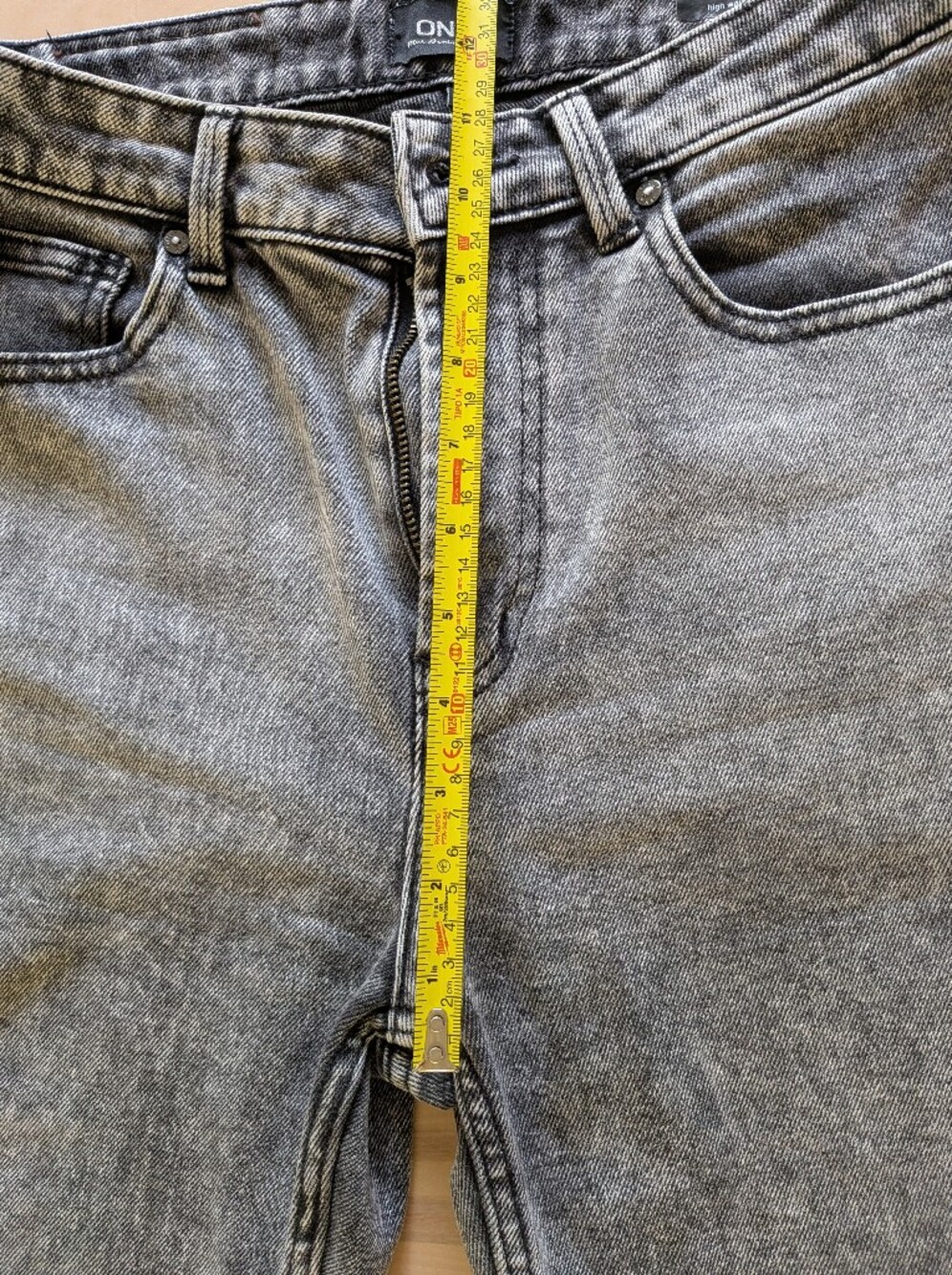 Only "Emily" Jeans High Waist Straight Raw Ankle Black Acid Size 28 - Picture 7 of 11